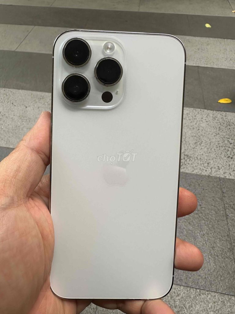 Thanh lý iPhone 14 Pro Max 256GB Trắng. Mua bán Điện thoại tại Thành phố Nha Trang Khánh Hòa được đăng bởi Lê Phương hình 1