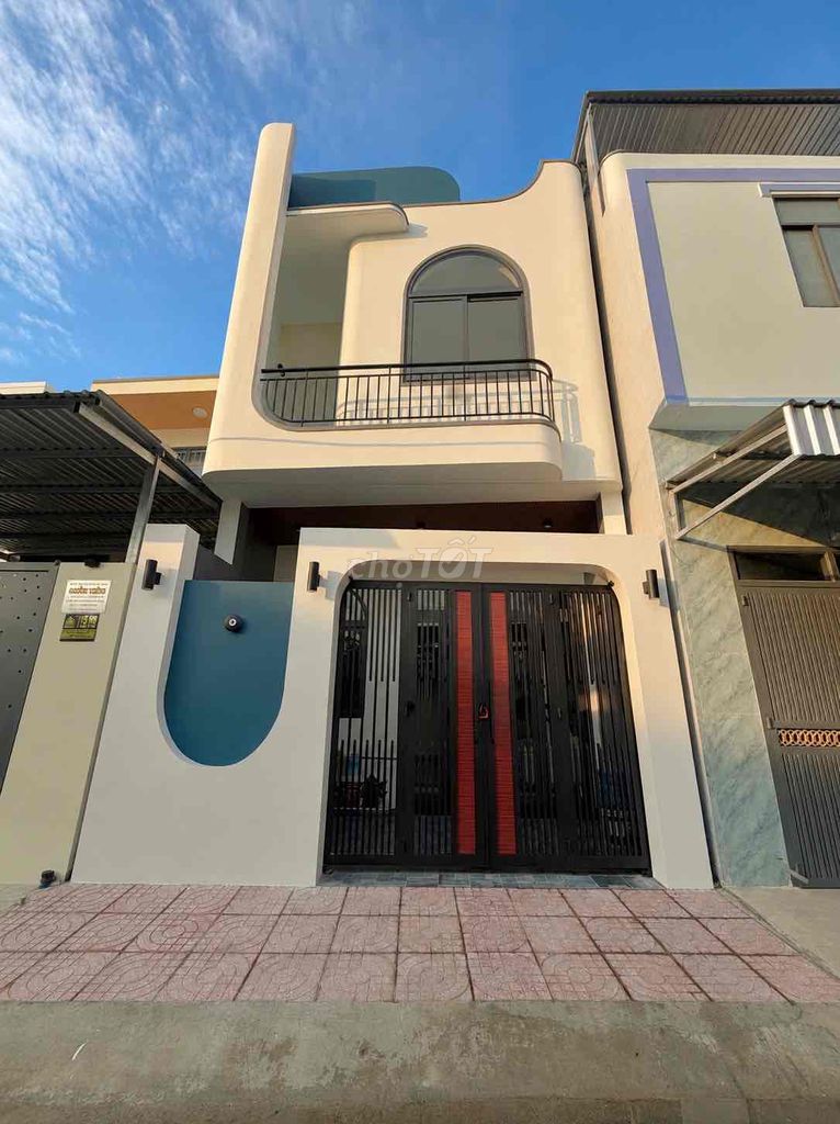 🏡 NHÀ MỚI ĐẸP - THIẾT KẾ HIỆN ĐẠI - CHỈ 1 TỶ 980 TRIỆU 🏡 - 🌹🌹 2% ace k