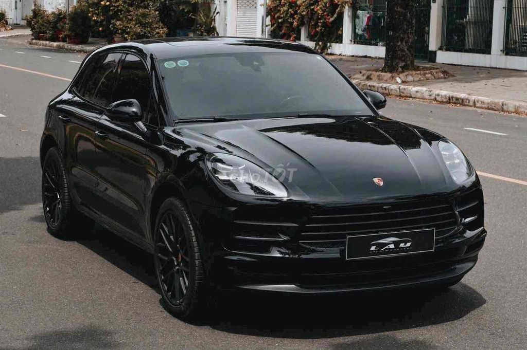 Porsche Macan Model 2021