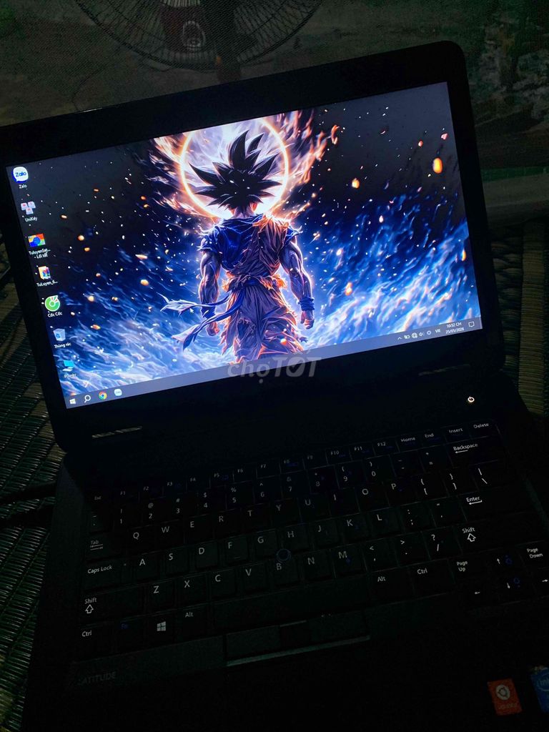 Dell Latitude E5440 i5-4310U 8GB. Mua bán Laptop tại Huyện Bá Thước Thanh Hóa được đăng bởi Okii hình 1