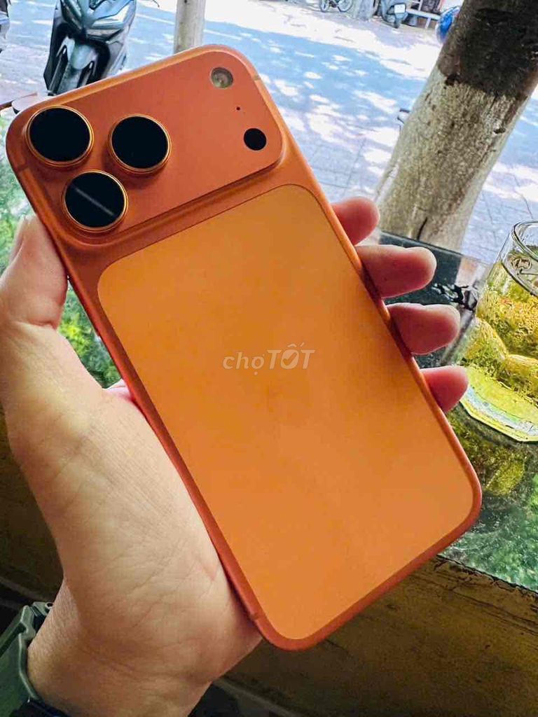 iphone 17 Pro Max 256G Cam Qtế Úc Khe sim tiện. Mua bán Điện thoại tại Thành phố Biên Hòa Đồng Nai được đăng bởi Oanh Hoang hình 1