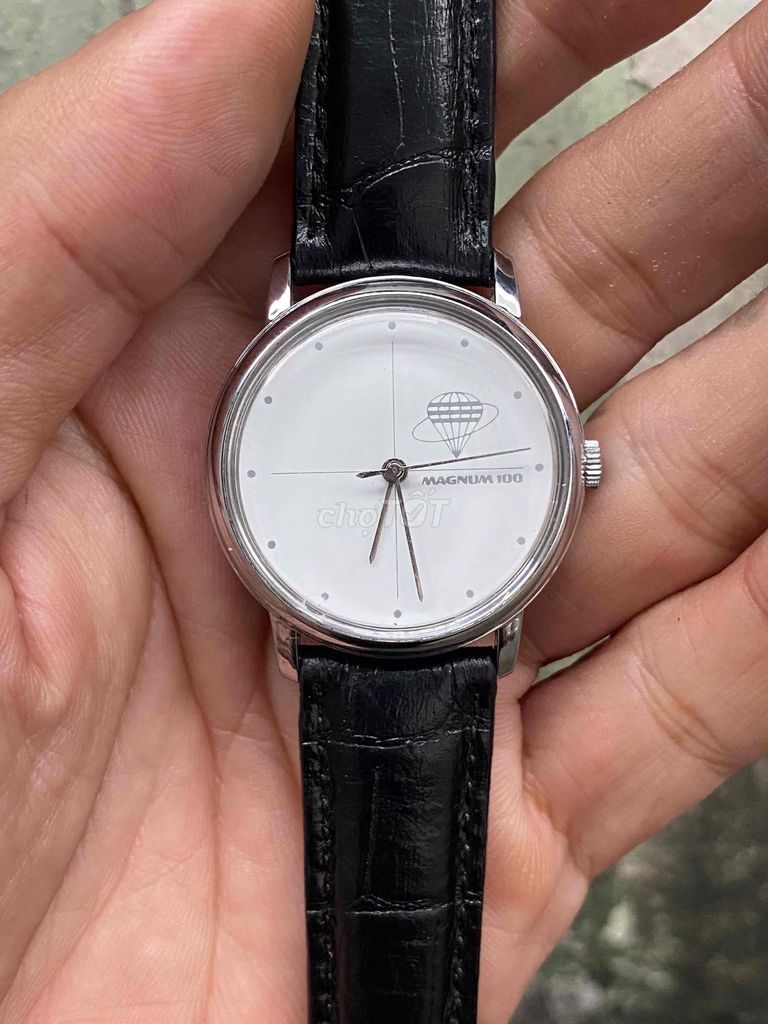 Đồng hồ cót xưa size 34mm Magnum 100