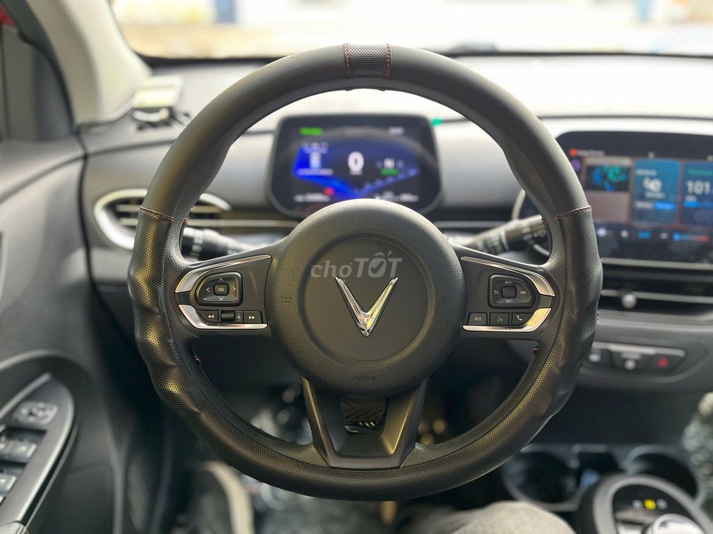 VINFAST VF5 PLUS 2025 MUA PIN GIA ĐÌNH LƯỚT HT 75%. Mua bán Ô tô tại Quận Gò Vấp Tp Hồ Chí Minh được đăng bởi Hiếu hình 14