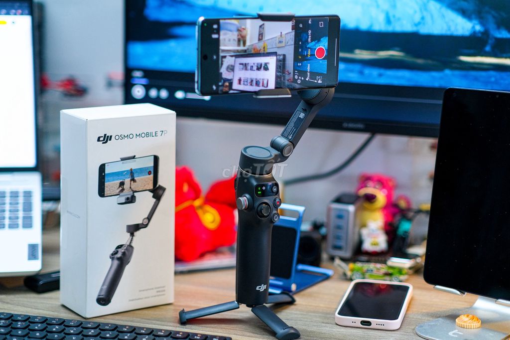Gimbal DJI Osmo Mobile 7P Đen. Mua bán Máy ảnh, Máy quay tại Quận Phú Nhuận Tp Hồ Chí Minh được đăng bởi Tuq hình 1