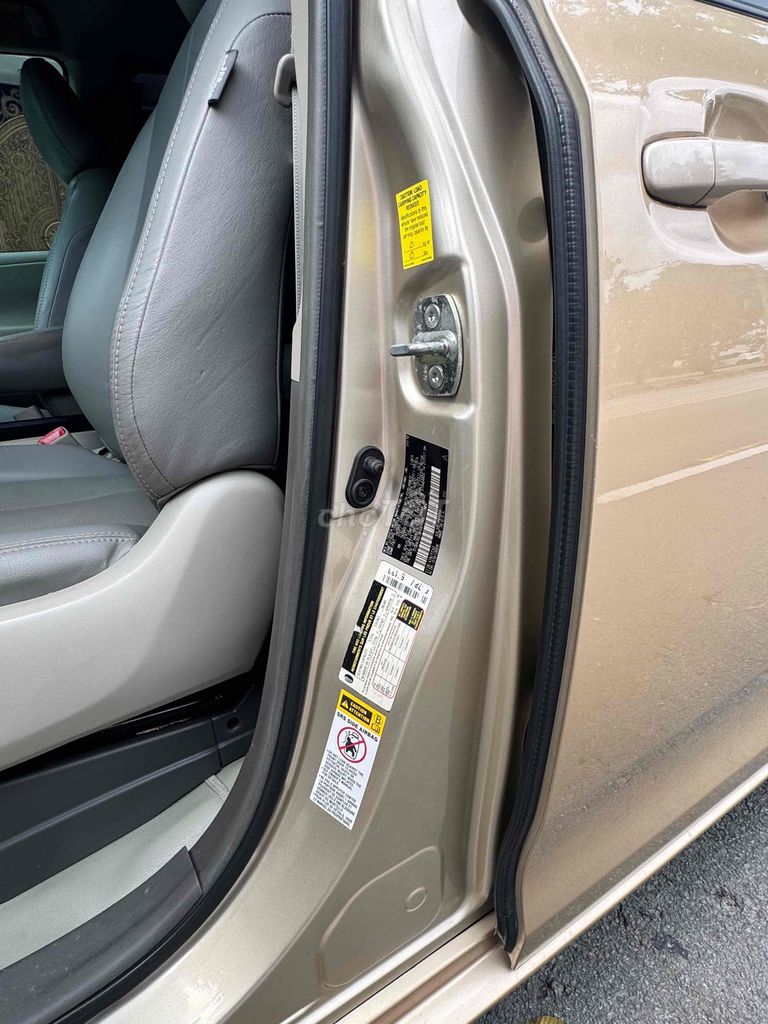 Toyota Sienna 2010 bản LE 2 cửa điện - 80000 km. Mua bán Ô tô tại Quận Bình Tân Tp Hồ Chí Minh được đăng bởi tài hình 17