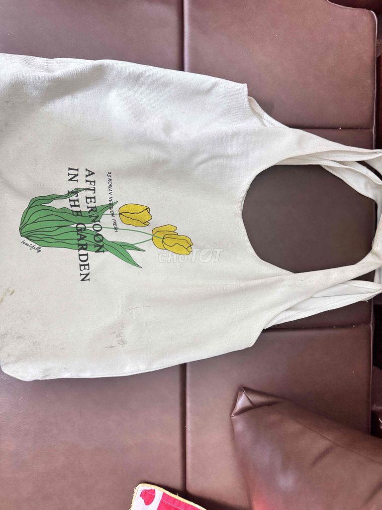Túi tote nữ vải trắng họa tiết hoa. Mua bán Túi xách tại Thị xã Đông Triều Quảng Ninh được đăng bởi Lan Anh Lương hình 1