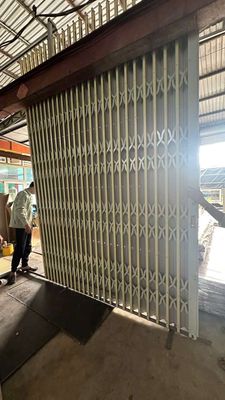 Cửa kéo Đài Loan giá thanh lý. Mua bán Nội thất, đồ gia dụng khác tại Thành phố Bảo Lộc Lâm Đồng được đăng bởi  thảo cửa cuốn