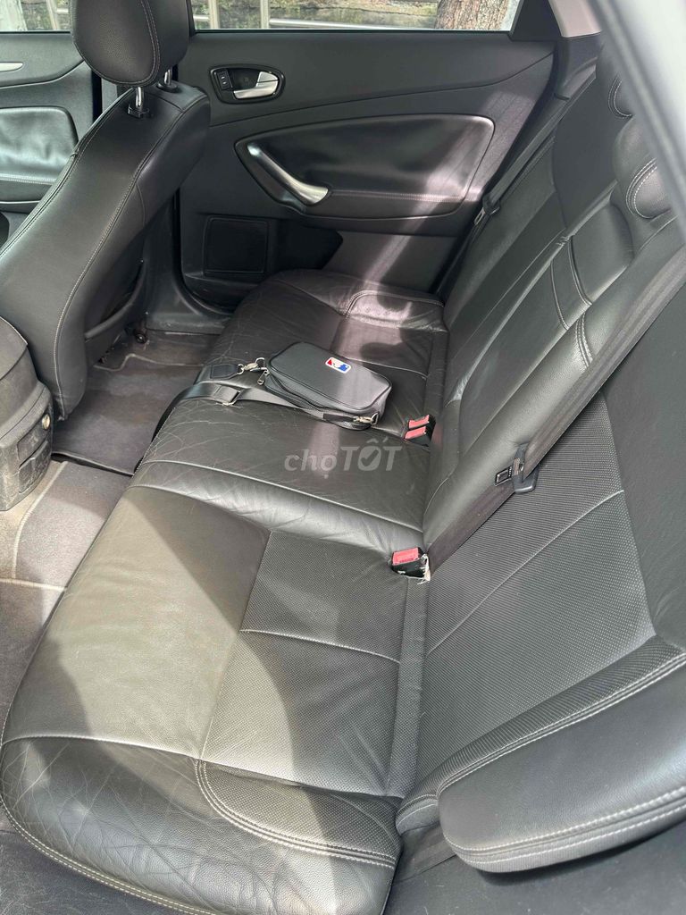 Ford Mondeo 2009 Bạc dk 2014 số Tự Động 6 cấp. Mua bán Ô tô tại Thành phố Thuận An Bình Dương được đăng bởi Hưng hình 4