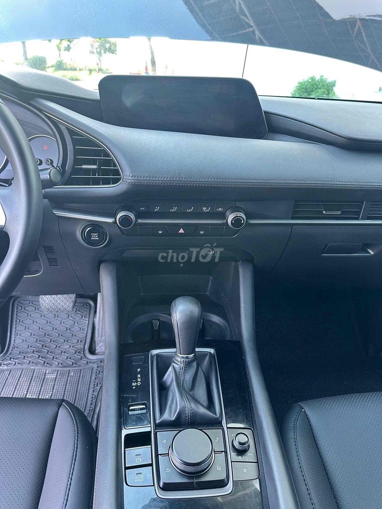Mazda 3 2019 Fom 2020. Mua bán Ô tô tại Quận Cẩm Lệ Đà Nẵng được đăng bởi Nguyễn Duy hình 12