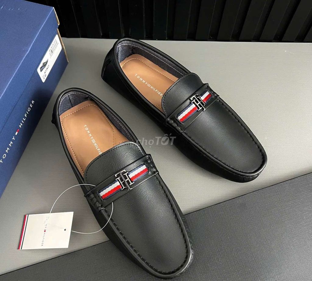 Tommy Hilfiger Men's Atino Loafer Auth