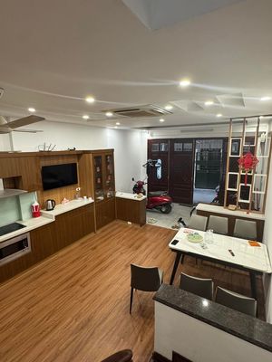 QUAN NHÂN 51M 5 TẦNG, NGÕ 3 MÉT MẶT HỒ...GIÁ CÒN THƯƠNG LƯỢNG 12,7 TỶ.. Mua bán nhà ở tại Quận Thanh Xuân Hà Nội được đăng bởi Nguyễn Đình Văn