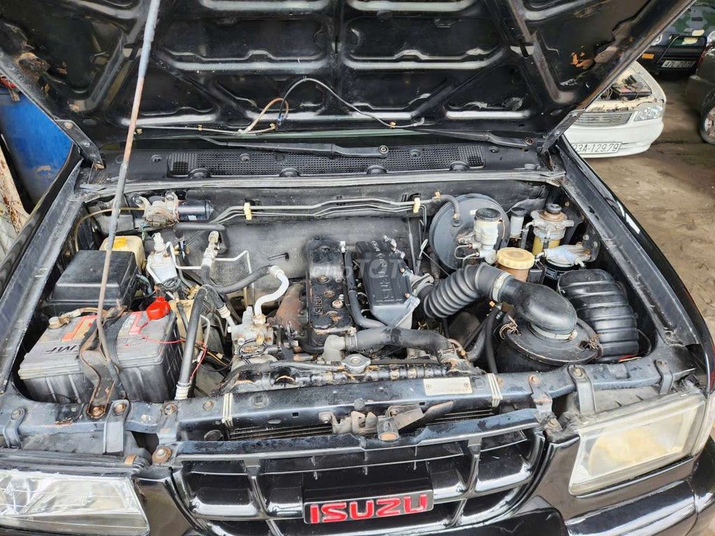 Isuzu 2004 X-Treme 2.5 MT. Mua bán Ô tô tại Huyện Châu Thành Tiền Giang được đăng bởi Trần Huỳnh ÔtÔ cũ Tiền Giang hình 19