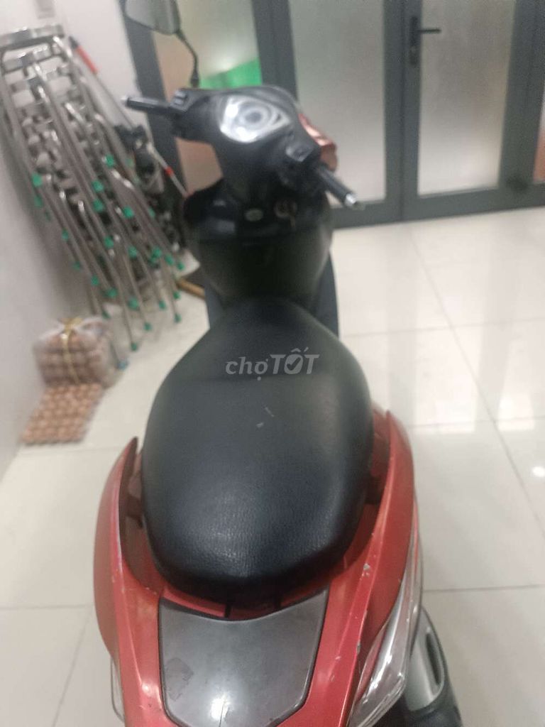 Xe máy SYM Attila màu đỏ, 10000km. Mua bán Xe máy tại Quận Tân Phú Tp Hồ Chí Minh được đăng bởi Nguyên quynh hình 13