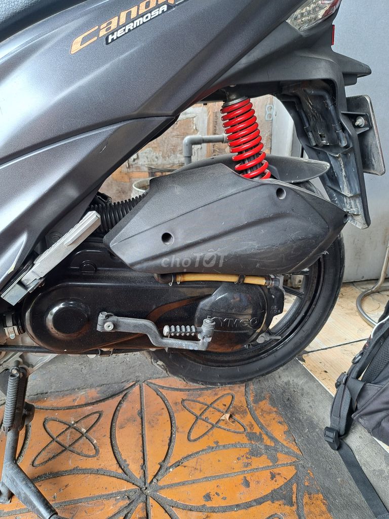 Xe Kymco candy 50cc màu đen đi 33000km. Mua bán Xe máy tại Quận Ninh Kiều Cần Thơ được đăng bởi Hào hình 6