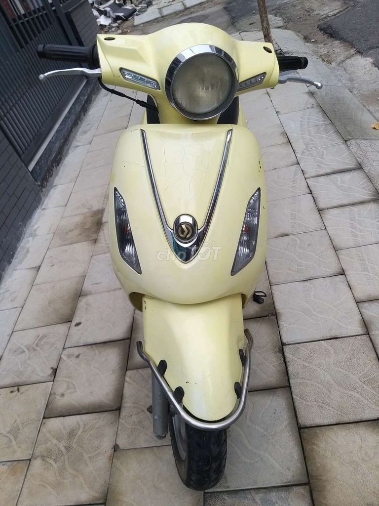 SYM Attila màu Vangl. Mua bán Xe máy tại Quận Hải Châu Đà Nẵng được đăng bởi VU THAO hình 2