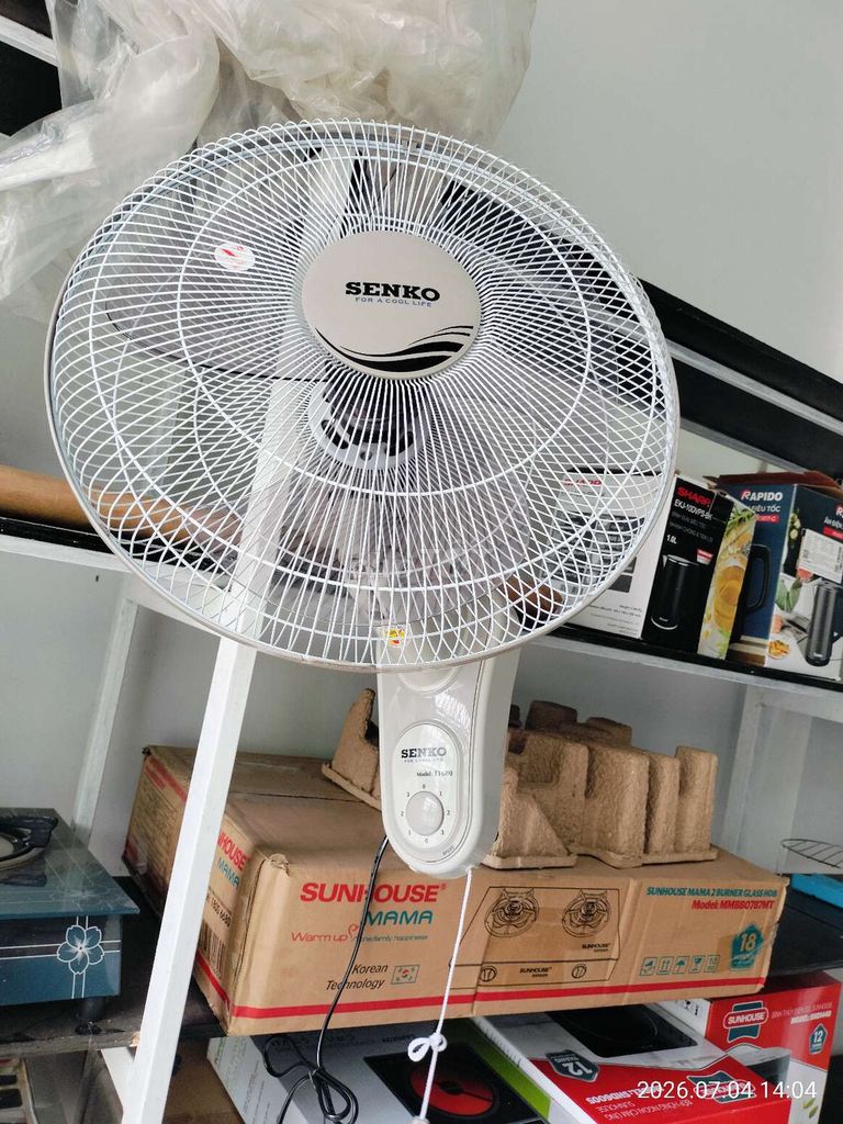 Quạt treo tường Senko T1680 Trắng. Mua bán Quạt tại Quận Cẩm Lệ Đà Nẵng được đăng bởi Điện Máy Thái Hiền hình 1