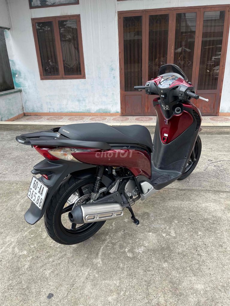 SH 150 nhập 3 cục 2010 chính chủ 60 có trả góp. Mua bán Xe máy tại Huyện Trảng Bom Đồng Nai được đăng bởi cửa hàng xe máy Trần Sơn  hình 3