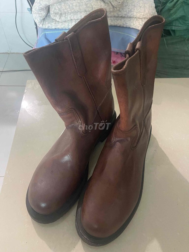 Giày bốt Red Wing Shoes Da Nâu Nam 46. Mua bán Giày dép tại Thành phố Vũng Tàu Bà Rịa - Vũng Tàu được đăng bởi Quân hình 1