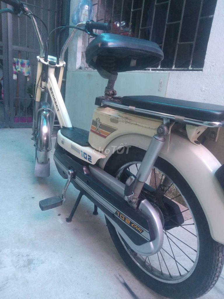Cần bán xe PEUGEOT 102. Mua bán Xe máy tại Huyện Thanh Trì Hà Nội được đăng bởi Thuan Cao hình 3
