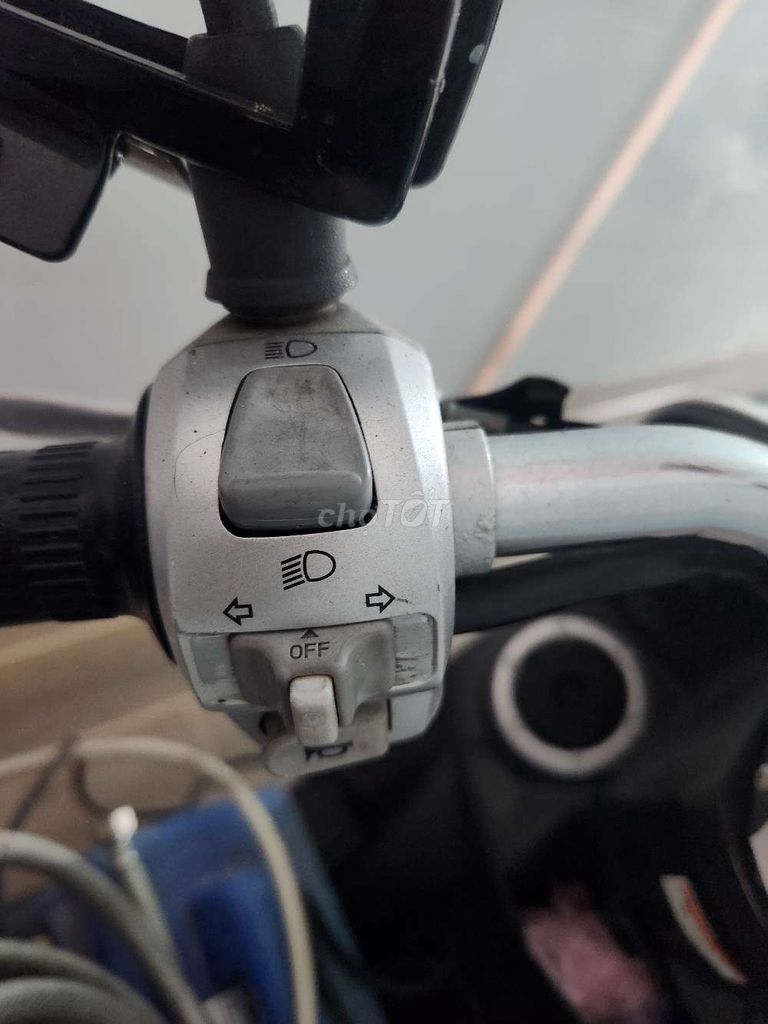 cuxi Yamaha Xe máy màu Trắng đã sử dụng. Mua bán Xe máy tại Quận Cái Răng Cần Thơ được đăng bởi Pavilon hình 4