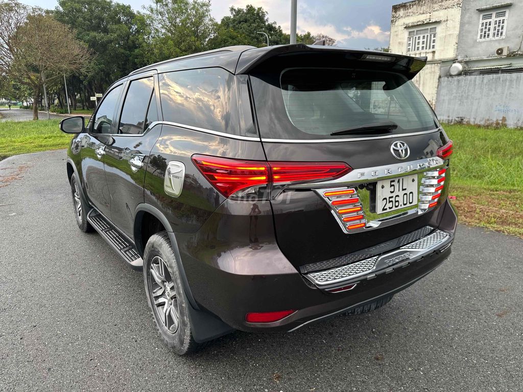 Toyota Fortuner 2017 2.7V 4x2 - 106000 km -  595Tr. Mua bán Ô tô tại Huyện Bình Chánh Tp Hồ Chí Minh được đăng bởi thành hình 16