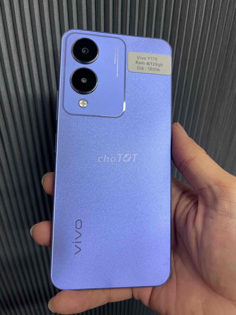 Vivo Y17s. Mua bán Điện thoại tại Quận 4 Tp Hồ Chí Minh được đăng bởi Tuấn hình 1