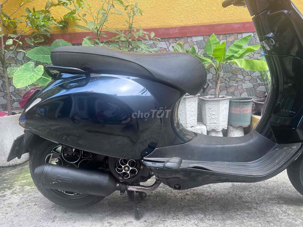 Xe tay ga Vespa S 125ig 2017 Đen nữ dùng. Mua bán Xe máy tại Quận 8 Tp Hồ Chí Minh được đăng bởi Mỹ Duyên hình 4