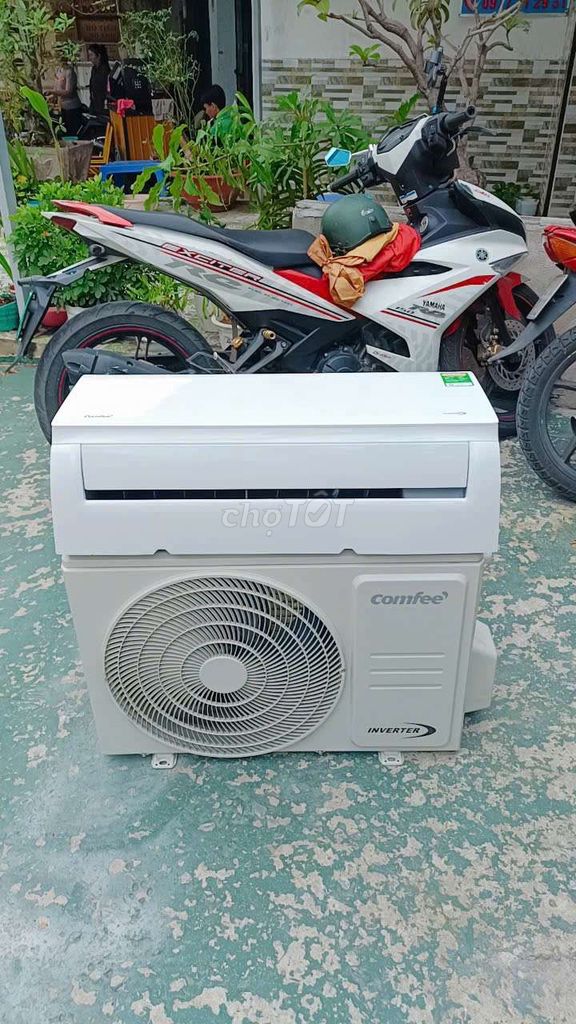 Máy lạnh Comfee 1hp inverter còn bảo hành hãng