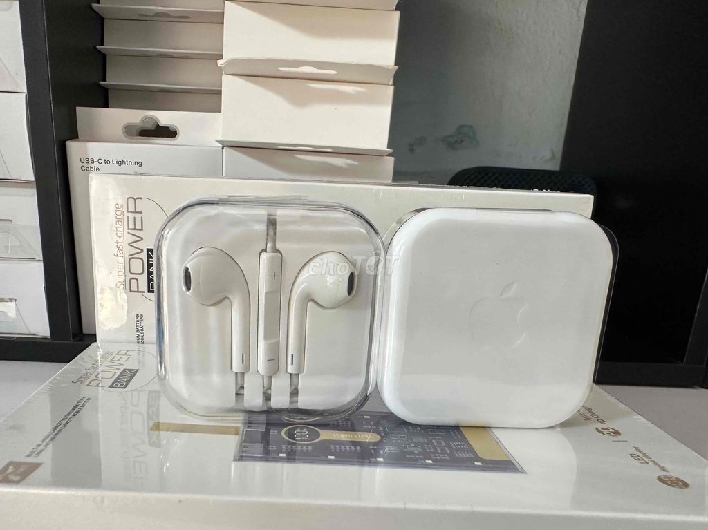 Tai Nghe Dây 3.5 Hàng Chuẩn Xịn IPhone Android New. Mua bán Tivi, Âm thanh tại Quận Hải Châu Đà Nẵng được đăng bởi Thanh Nhã Store hình 1