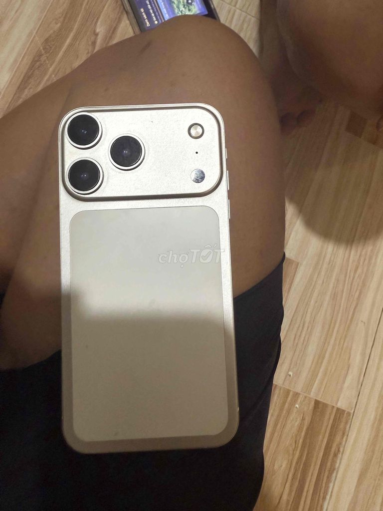 iPhone XR Vàng Đã qua sử dụng. Mua bán Điện thoại tại Thị xã Bình Minh Vĩnh Long được đăng bởi Tâm hình 1