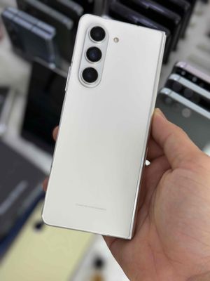 Samsung fold5 - 12/512gb - 2 sim 2 sóng - có bh. Mua bán Điện thoại tại Quận 10 Tp Hồ Chí Minh được đăng bởi Minh Sam