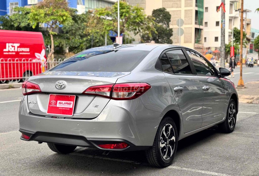 Toyota Vios E CVT - 5000 km - 2025 màu bạc. Mua bán Ô tô tại Thành phố Thủ Đức Tp Hồ Chí Minh được đăng bởi Hữu Phúc hình 6