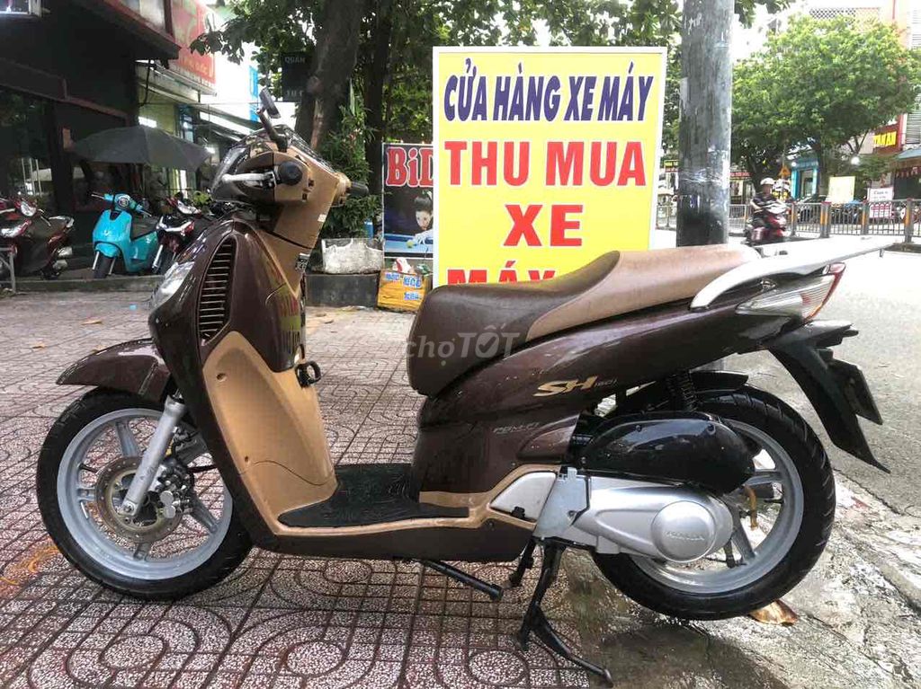 bán sh nhập ý, zin chính chủ. Mua bán Xe máy tại Quận Tân Phú Tp Hồ Chí Minh được đăng bởi Tin hình 6