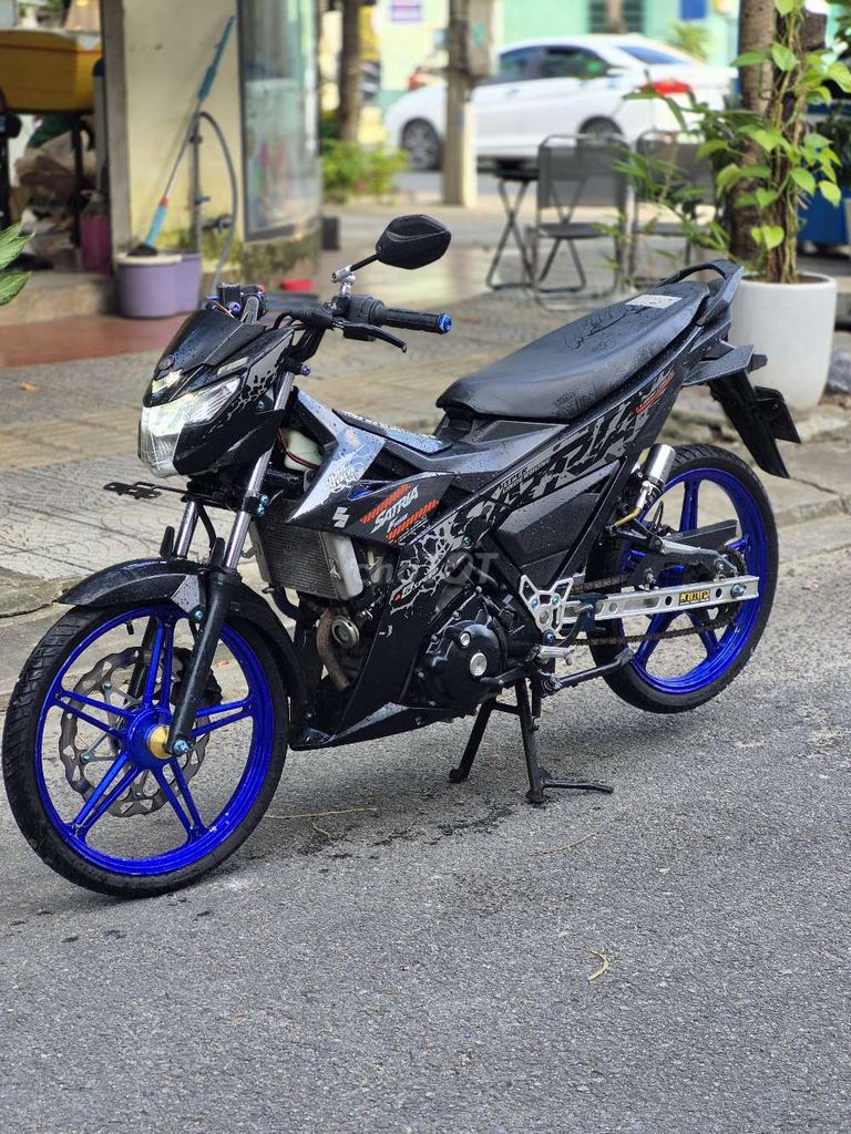 Suzuki Satria zin chất, cần bán hoặc giao lưu. Mua bán Xe máy tại Quận Liên Chiểu Đà Nẵng được đăng bởi Cuong hình 2