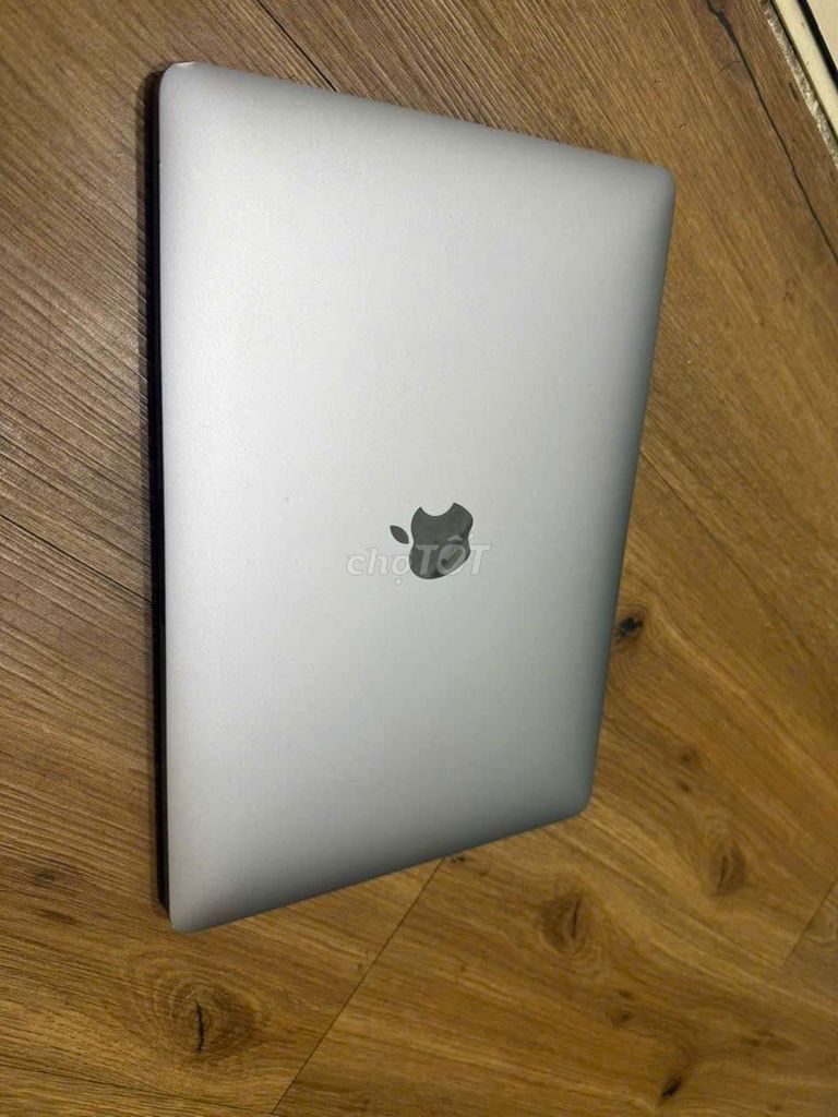 MacBook Pro 2020 Core i5 13 in. Mua bán Laptop tại Quận Bình Thạnh Tp Hồ Chí Minh được đăng bởi Kim Ngân hình 1