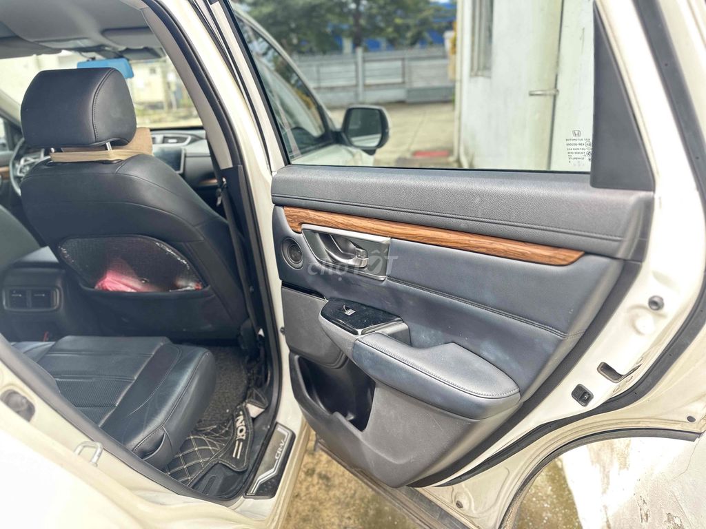 Honda CR V 2020 - 116934 km. Mua bán Ô tô tại Huyện Đức Hòa Long An được đăng bởi Hà Thị Tuyết Sương  hình 13