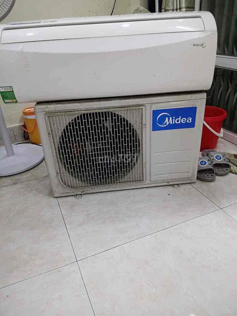 Máy lạnh Midea Trắng Đã sử dụng. Mua bán Máy lạnh, điều hoà tại Thành phố Hải Dương Hải Dương được đăng bởi Thương Đoàn hình 1