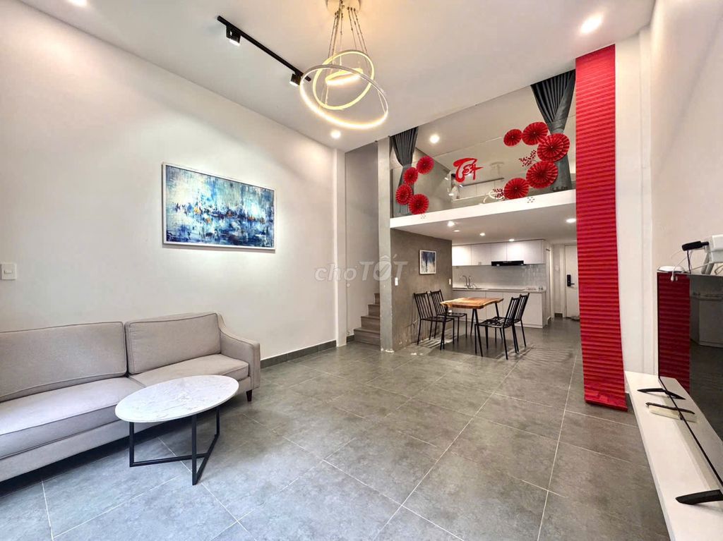 CHO THUÊ 1PN DUPLEX 40M2 NẰM GẦN CÁC TRƯỜNG ĐẠI HỌC KINH TẾ , Y DƯỢC