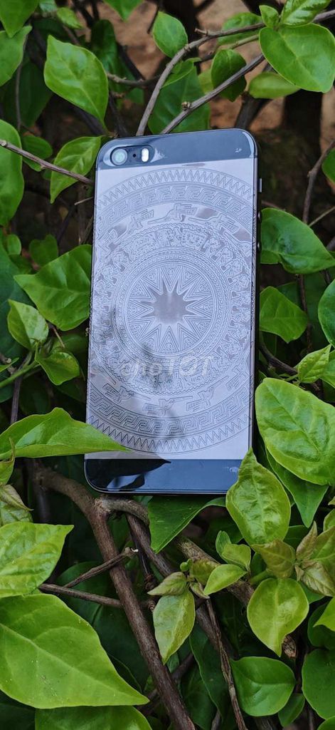 IPhone SE 2016 Quốc Tế 128G. Mua bán Điện thoại tại Thành phố Mỹ Tho Tiền Giang được đăng bởi Tuấn Khang hình 1