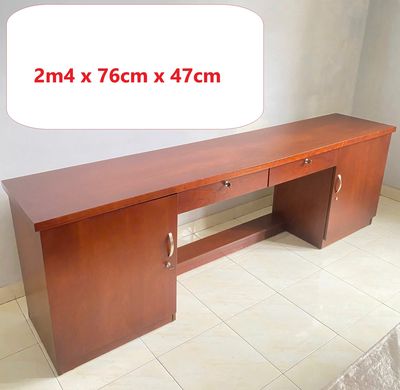 Kệ tivi gỗ công nghiệp có hộc màu nâu thanh lý. Mua bán Tủ, kệ gia đình tại Quận 12 Tp Hồ Chí Minh được đăng bởi Nội Thất Giá Sĩ Phú Nhàn