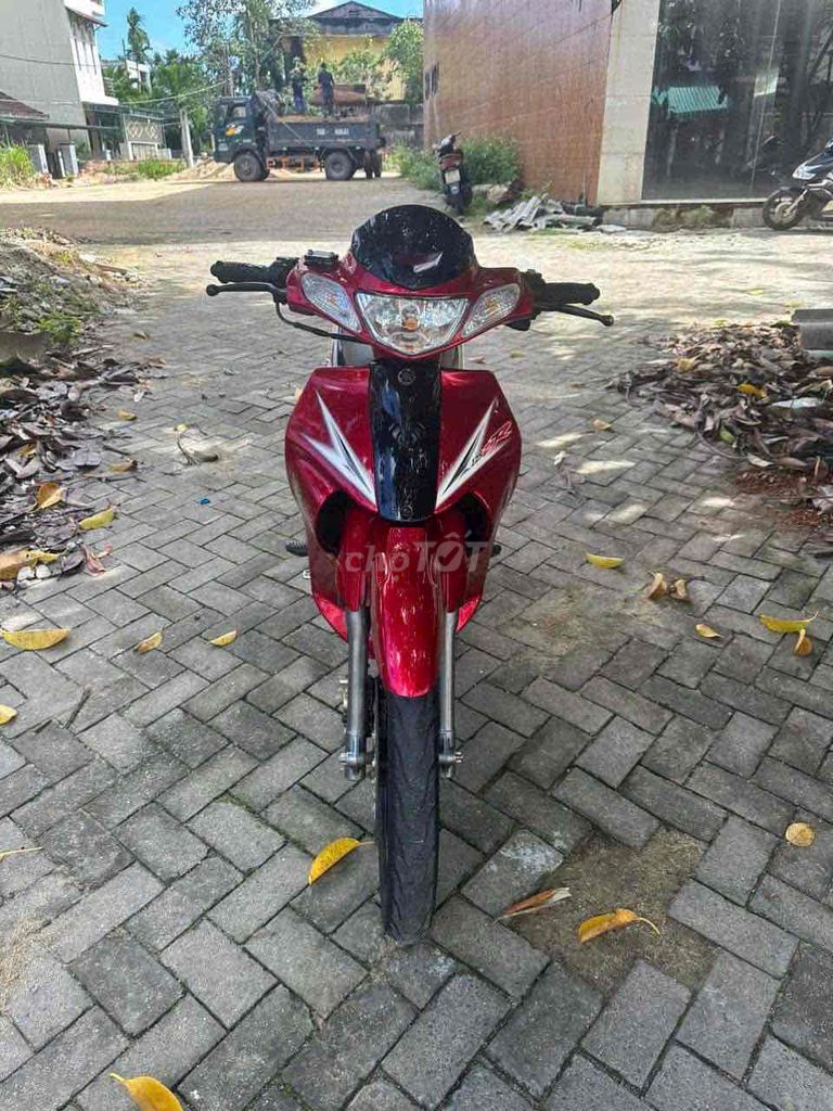 Yamaha Yaz 2015 màu Đỏ. Mua bán Xe máy tại Quận Cẩm Lệ Đà Nẵng được đăng bởi Hien hình 5