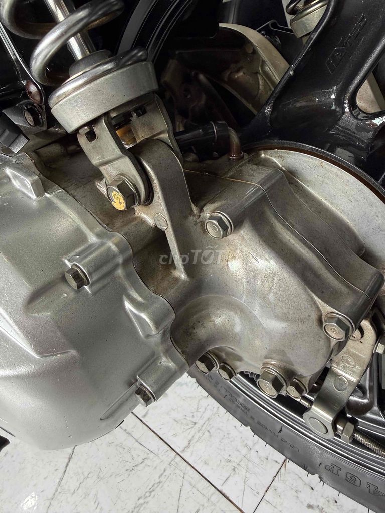 AIR BLADE 2012. Xém Cọp - Cực Đẹp - Máy Zin Êm Ấm. Mua bán Xe máy tại Thành phố Rạch Giá Kiên Giang được đăng bởi XE MÁY CŨ TÂN 128 hình 6