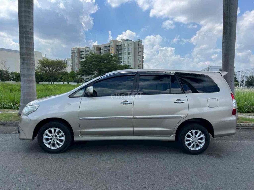Toyota Innova 2.0E MT số sàn xe 1chủ zin toàn bộ. Mua bán Ô tô tại Thành phố Thủ Đức Tp Hồ Chí Minh được đăng bởi Ngọc Hà hình 9