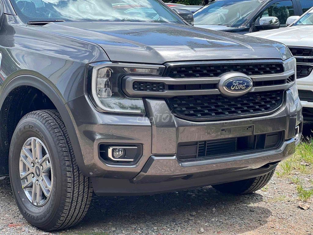 Ford Ranger XLS ĐỦ MÀU. Mua bán Ô tô tại Thành phố Thanh Hóa Thanh Hóa được đăng bởi Ngọc Ford Thanh Hoá hình 13