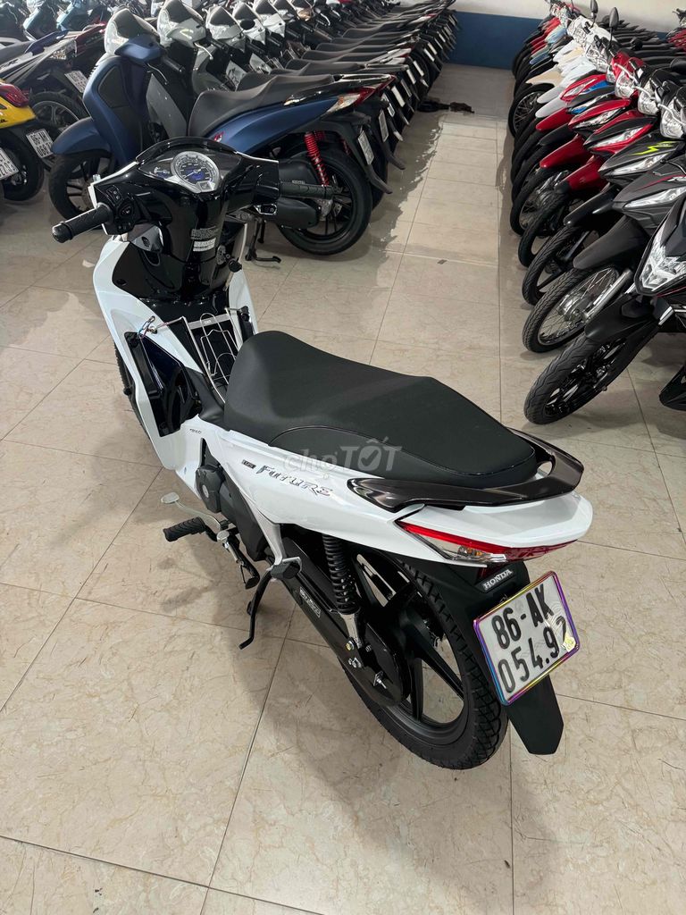 future 2025 odo:300km. Mua bán Xe máy tại Huyện Hàm Thuận Nam Bình Thuận được đăng bởi Toàn hình 5