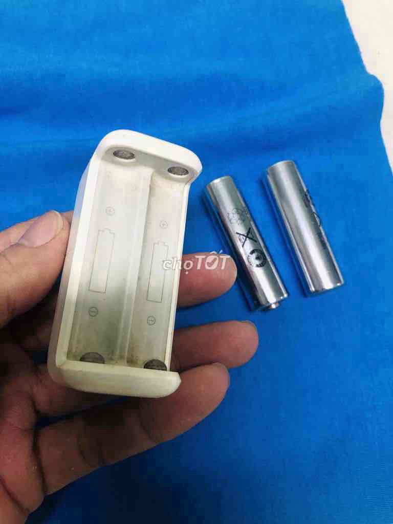 Sạc pin tiểu Apple. Mua bán Phụ kiện (Màn hình, Chuột...) tại Quận Bình Tân Tp Hồ Chí Minh được đăng bởi Mr To hình 1
