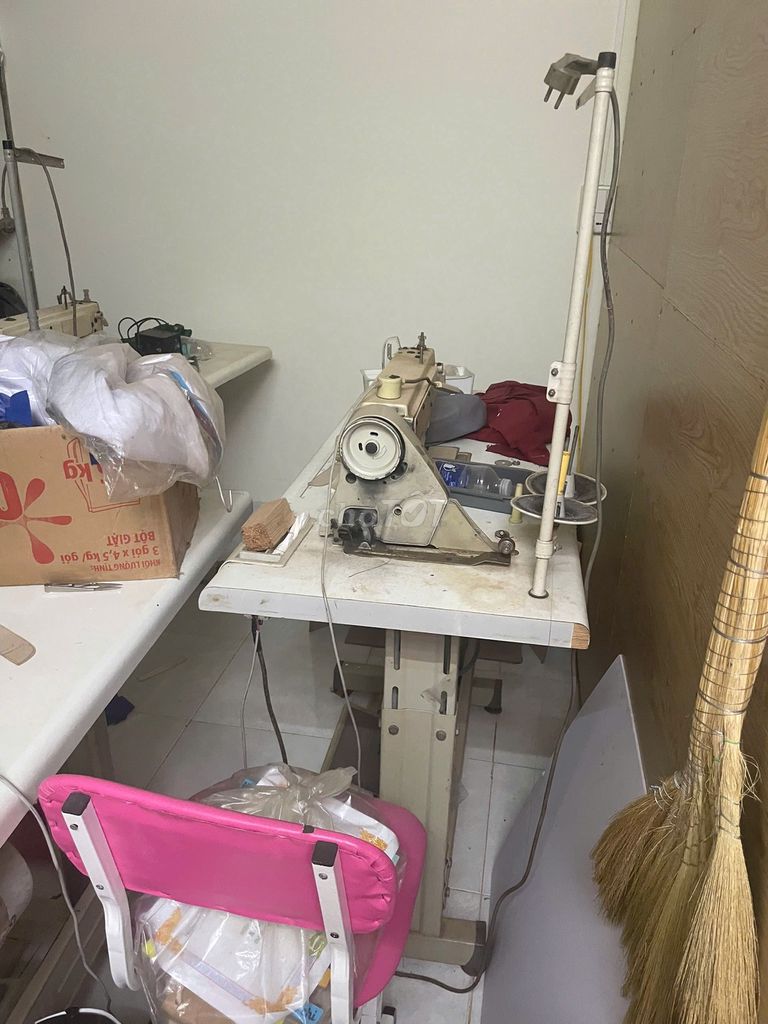 Máy may công nghiệp Mitsuyin Trắng, Kem. Mua bán Đồ chuyên dụng, Giống nuôi trồng tại Thành phố Buôn Ma Thuột Đắk Lắk được đăng bởi Thu Nguyen hình 1
