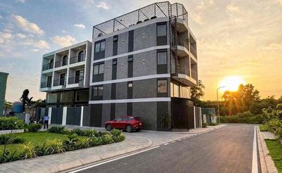 Chính Chủ bán đất Dt 52m2 SHR Đường 8m Bình Chiểu