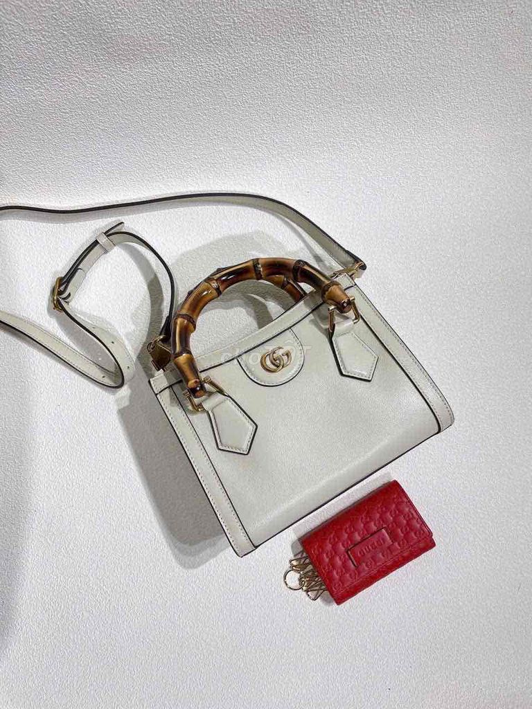 Túi xách Gucci Nữ Da cao cấp Trắng. Mua bán Túi xách tại Quận Sơn Trà Đà Nẵng được đăng bởi Nov Do hình 1