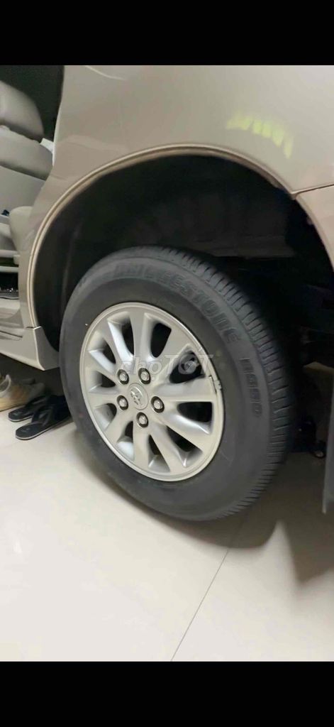 Toyota Innova 2012 2.0V - 12500 km. Mua bán Ô tô tại Quận 4 Tp Hồ Chí Minh được đăng bởi đặng chấn nguyên hình 4